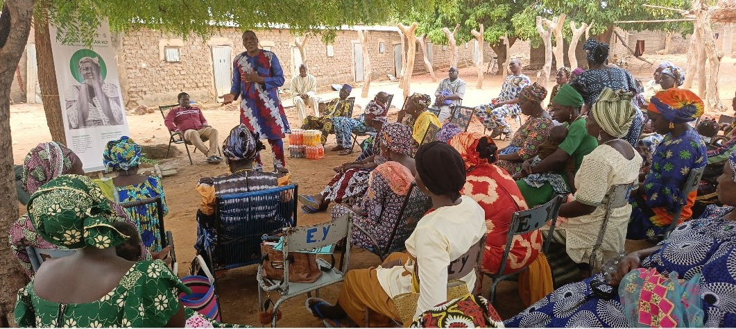  Yorosso: 𝐒𝐄𝐀𝐍𝐂𝐄 𝐃𝐄 𝐒𝐄𝐍𝐒𝐈𝐁𝐈𝐋𝐈𝐒𝐀𝐓𝐈𝐎𝐍 "𝐉𝐎𝐒𝐈𝐑𝐀𝐖 𝐊𝐔𝐍𝐊𝐀𝐍 𝐊𝐎"