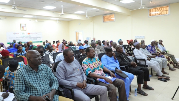 #Koulikoro | 𝐋𝐞 𝐂𝐚𝐩𝐃𝐇 𝐫𝐞𝐧𝐟𝐨𝐫𝐜𝐞 𝐥𝐞 𝐝𝐢𝐚𝐥𝐨𝐠𝐮𝐞 𝐞𝐧𝐭𝐫𝐞 𝐥𝐞𝐬 𝐜𝐨𝐦𝐦𝐮𝐧𝐚𝐮𝐭𝐞́𝐬 𝐞𝐭 𝐥𝐞𝐬 𝐚𝐜𝐭𝐞𝐮𝐫𝐬 𝐝𝐞 𝐥𝐚 𝐜𝐡𝐚𝐢̂𝐧𝐞 𝐩𝐞́𝐧𝐚𝐥𝐞